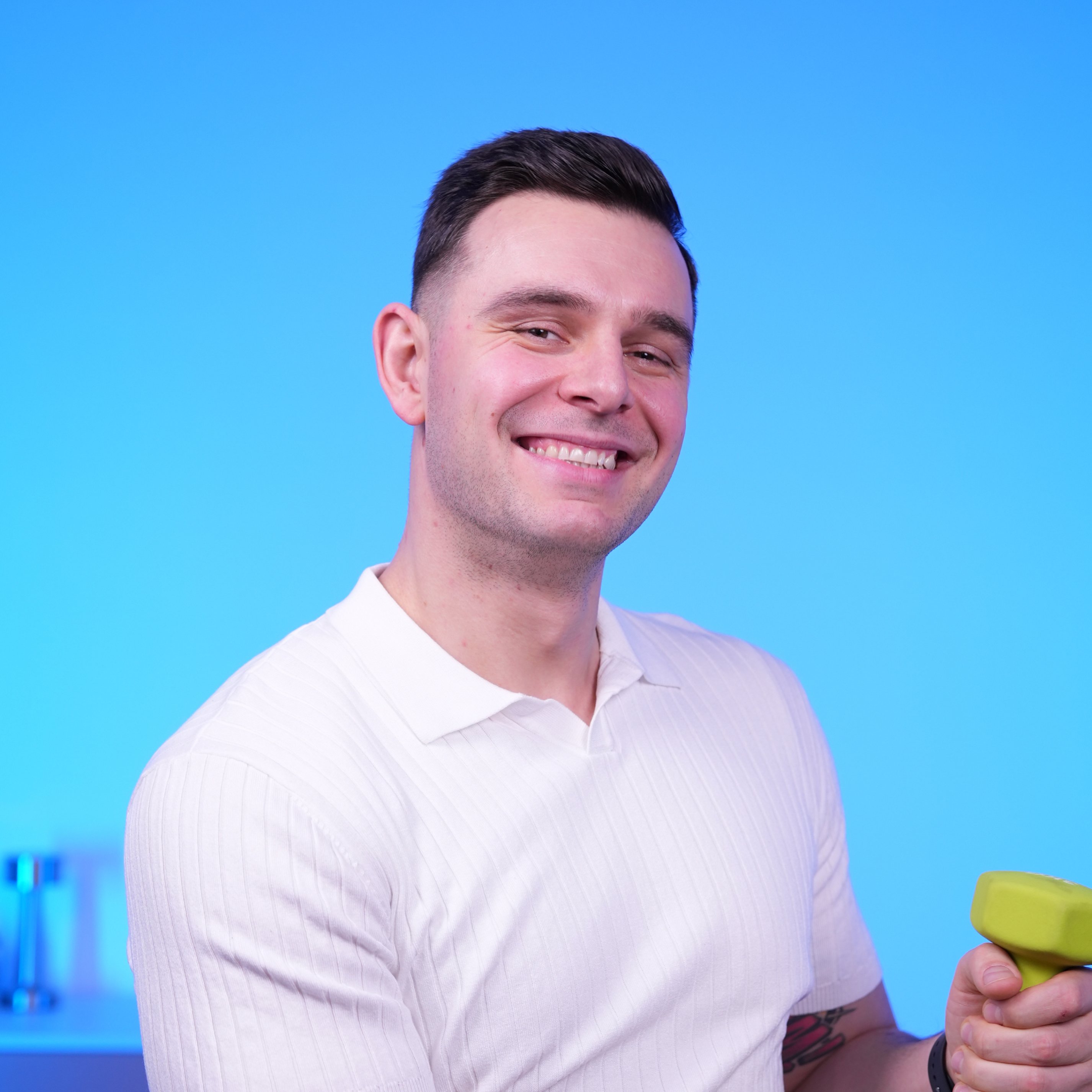 Дмитрий Гнутов